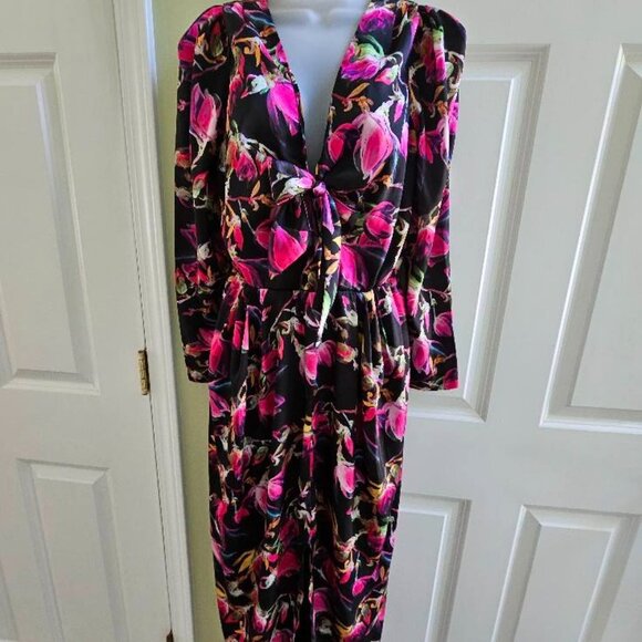 Delfi Collective Lindsay Floral Gown Size Small - Picture 3 of 13